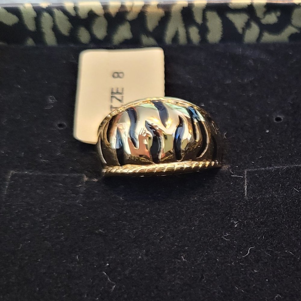 Jackie Collins Vintage Tiger Stripe ring size 8